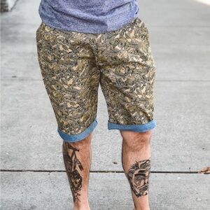 Men's Patterned Shorts with Blue Trim